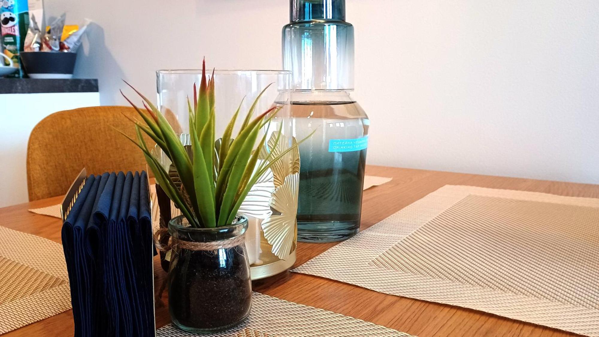 Modern Comfort Near Airport, The Mall, Techpark By Keybox Appartement *